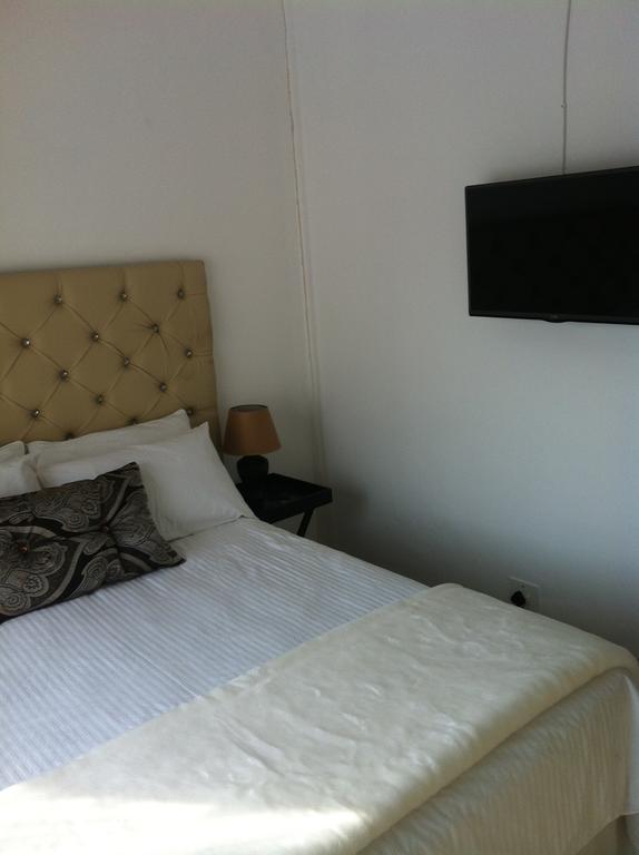 جوهانسبورغ 130 Market Bed And Breakfast الغرفة الصورة