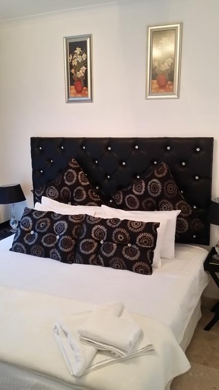 جوهانسبورغ 130 Market Bed And Breakfast الغرفة الصورة